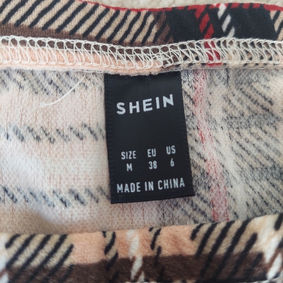 Plaid Miniskirt - Size 6/Medium - Picture 5 of 5